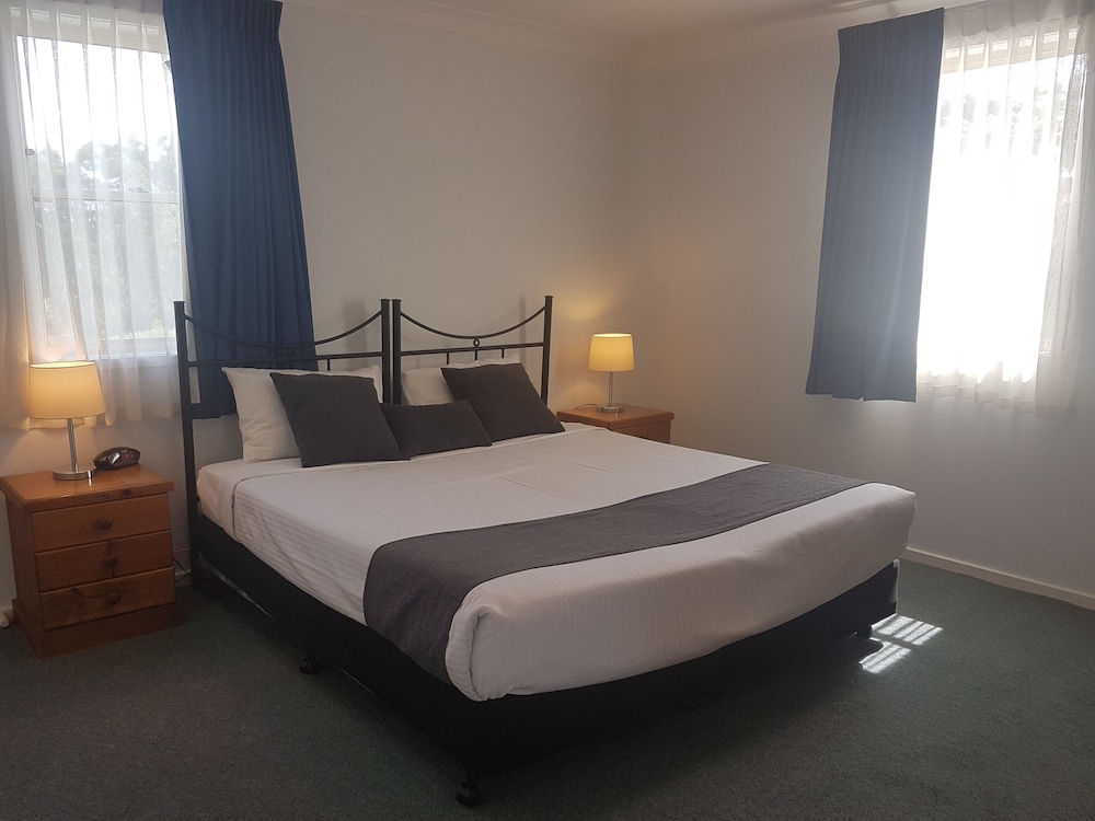 Mid City Motor Inn Singleton 15/47