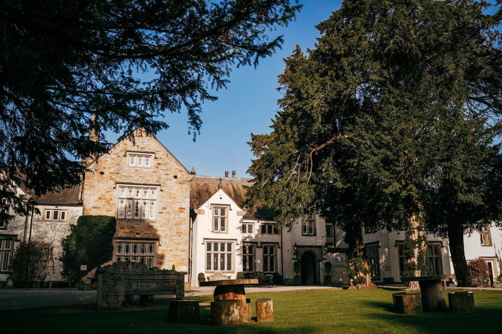 Mitton Hall 42/50
