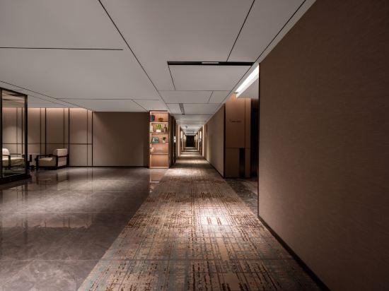 Zhong Yuan Fu Gang Hotel 18/26