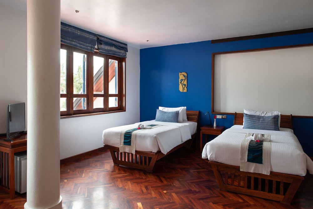 Indigo House Hotel 11/43