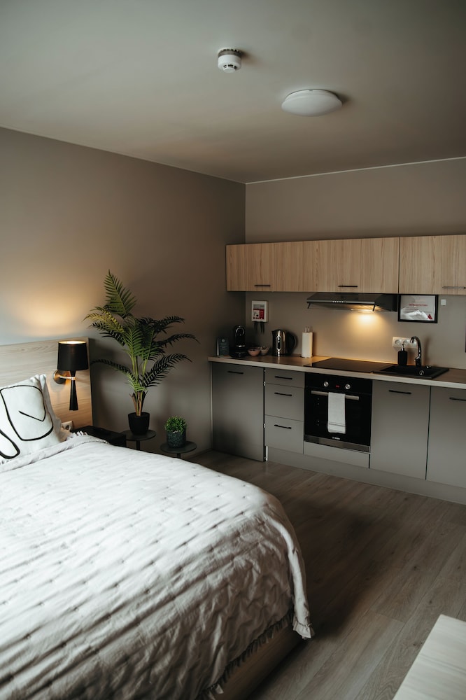 Vik Apartments 25/63