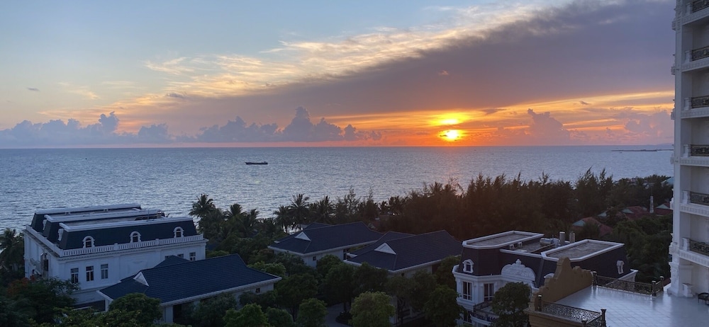 Haya Hotel Phu Quoc, Trademark Collection by Wyndham 48/54