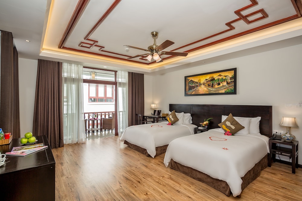 Emotion Villa Hoi An 18/70