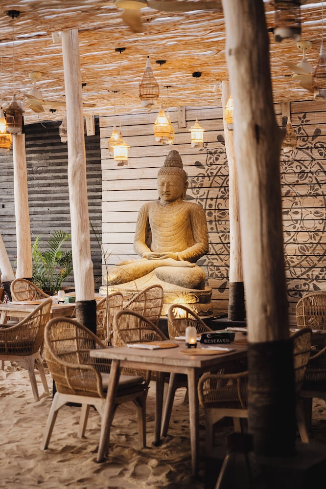 Indiana Kenanga Luxury Villas Spa Restaurant 28/50