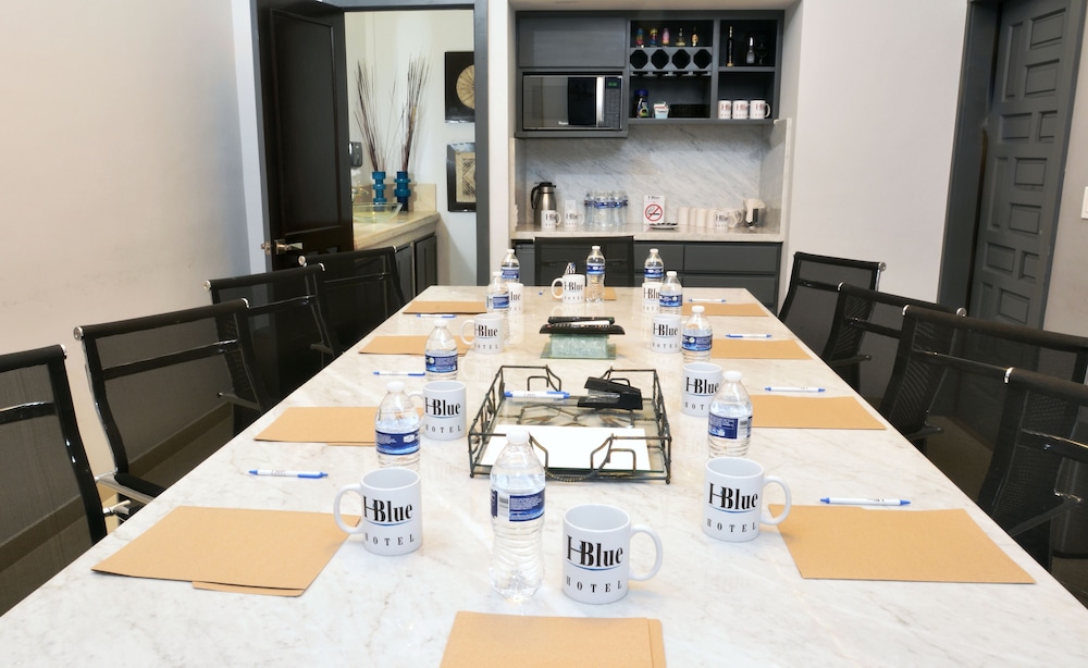 Hotel Blue Business Class 40/50