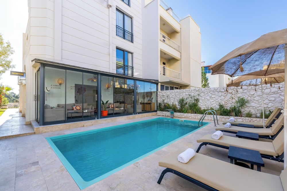 Echinus Hotels 45/48