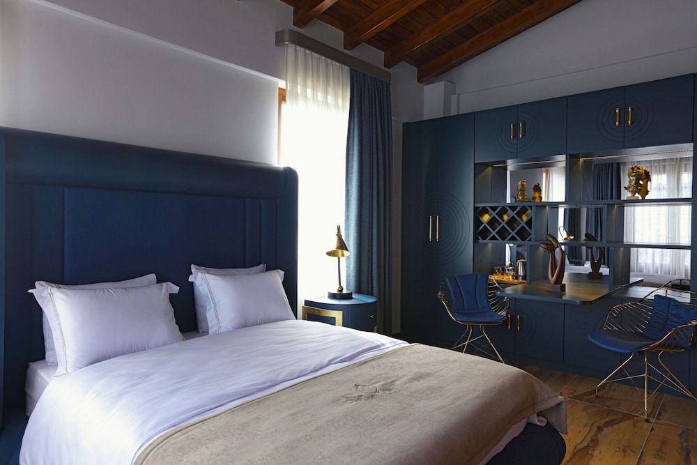 Cunda Baradiel Hotel 15/50