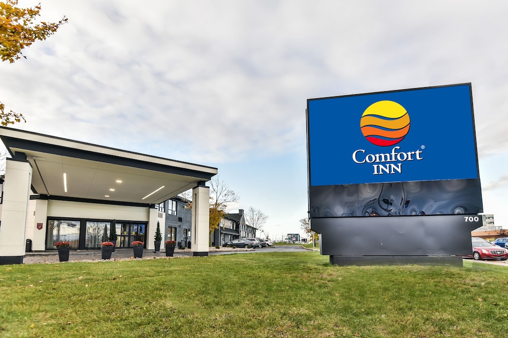 Comfort Inn Montreal Aeroport 11/25