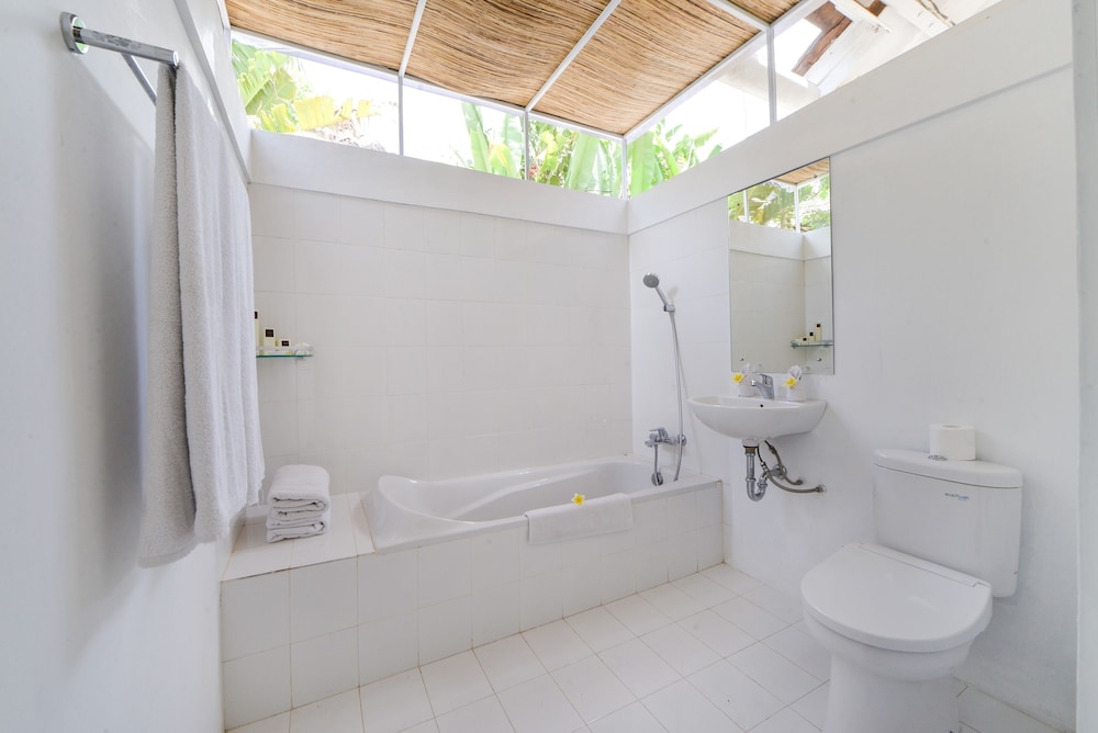 Villa Del Mar Canggu 45/50