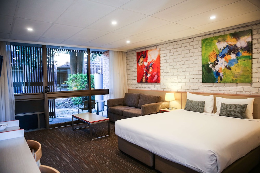 VILLA NOOSA HOTEL 22/69