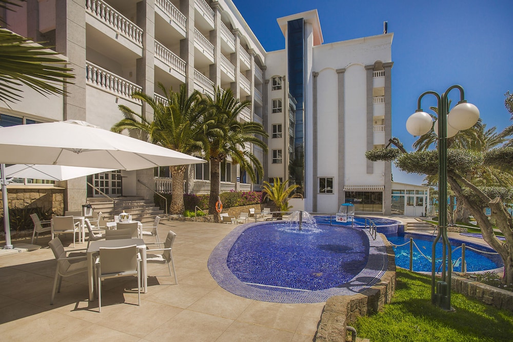 Gran Hotel Las Fuentes 26/35