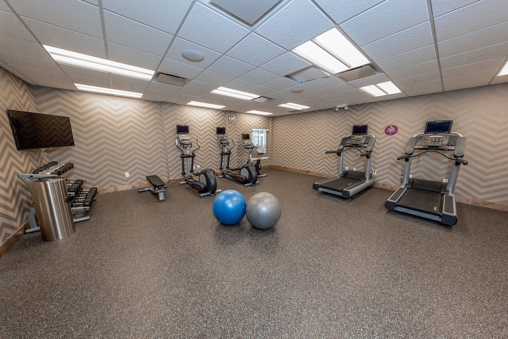 RESIDENCE INN CLEVELAND AVON AT THE EMERALD EVENT CENTER 15/53