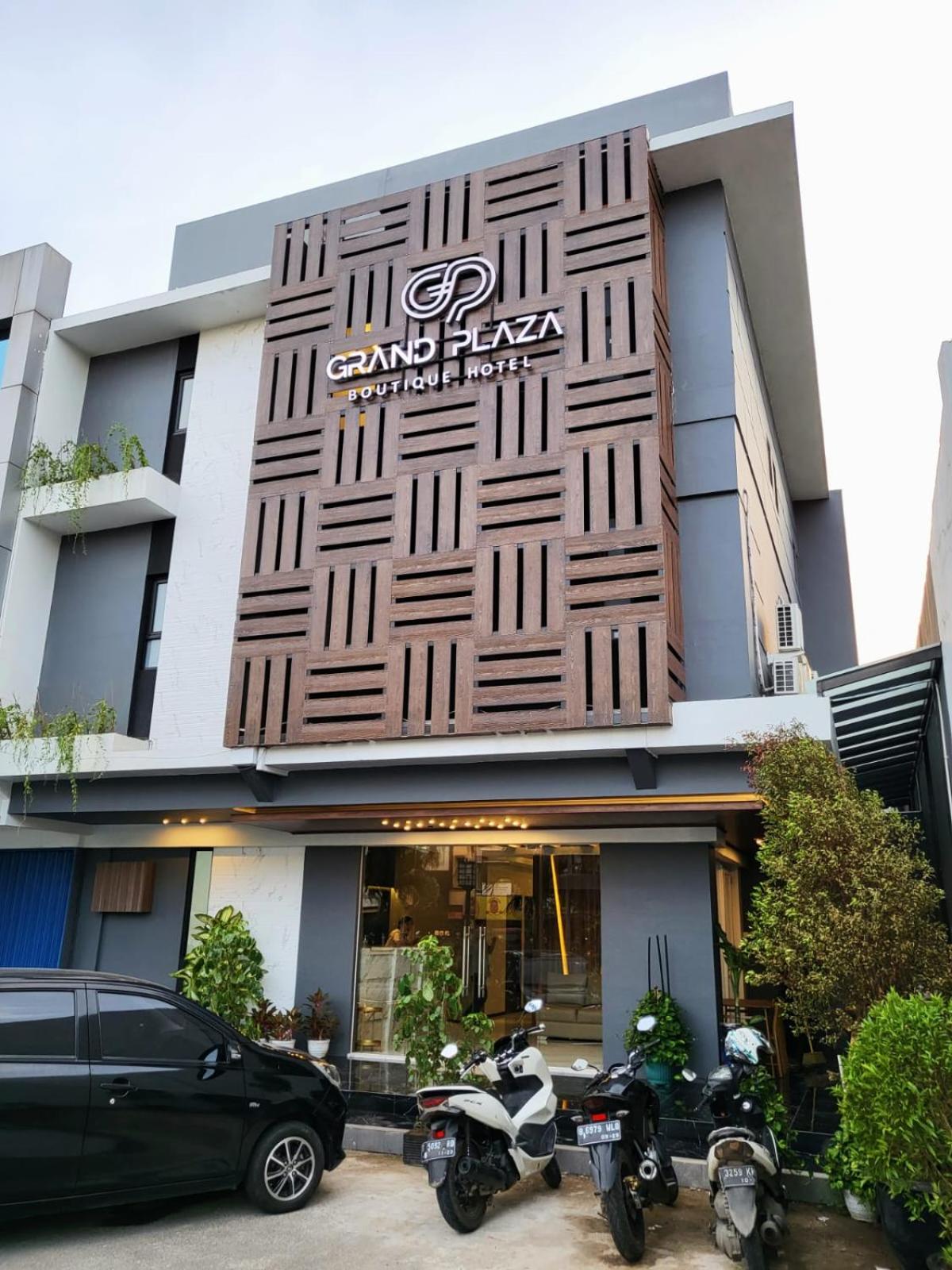Grand Plaza Boutique Hotel 5/31