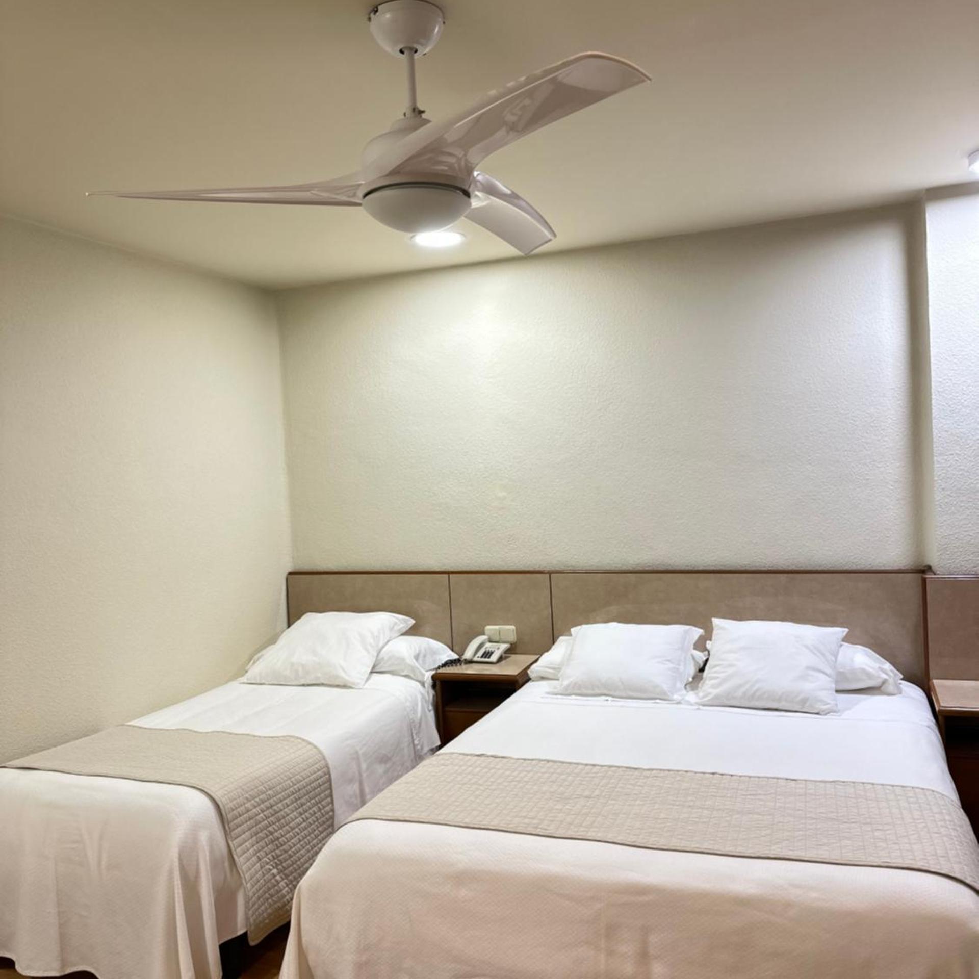 غرفة ثلاثية، Hotel Balaguer 2/8