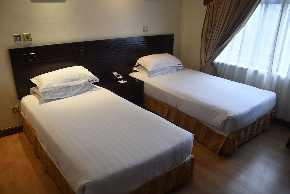 1 BEDROOM, STANDARD, TWIN BEDS