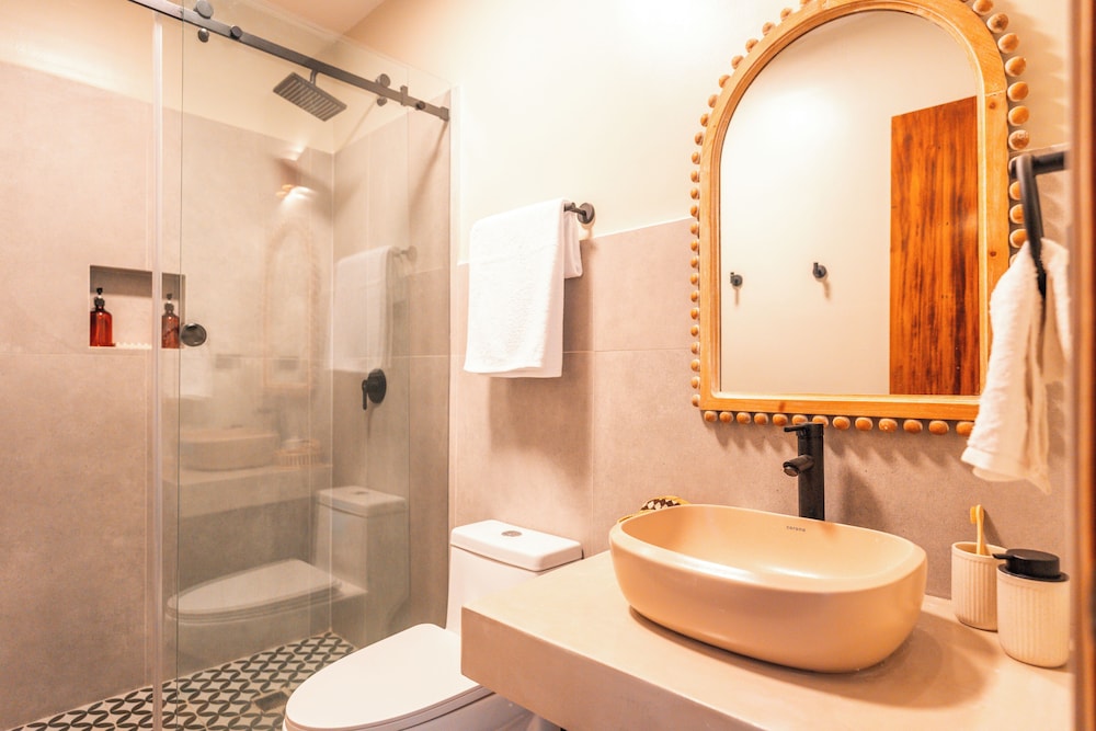 غرفة بريميوم بسرير كوين بإطلالة على البحر، Hotel Bambuda Santa Catalina 5/5