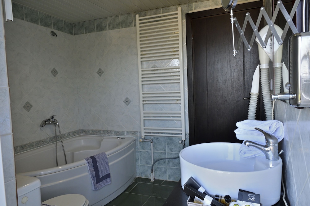 غرفة متصلة قياسية، Four Seasons Skg Thessaloniki 6/6