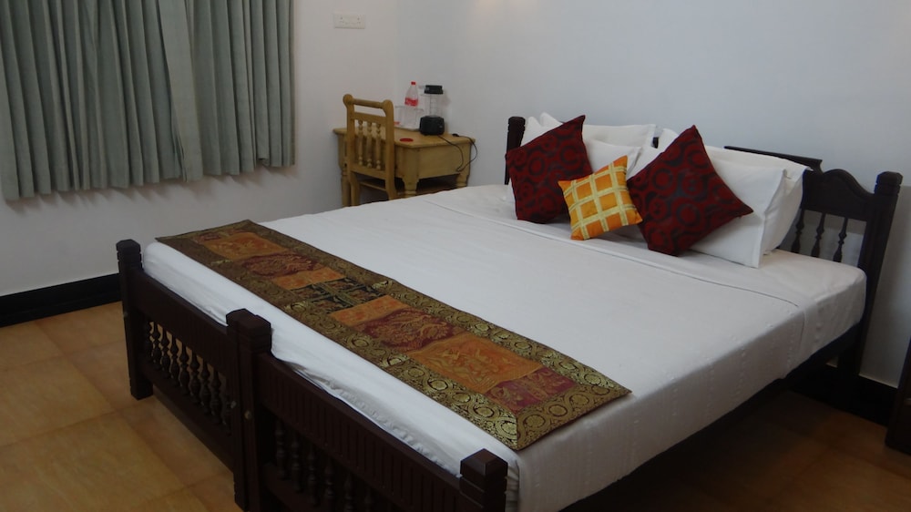 Arayal Resorts: A Unit of Sharoy Resort 11/49