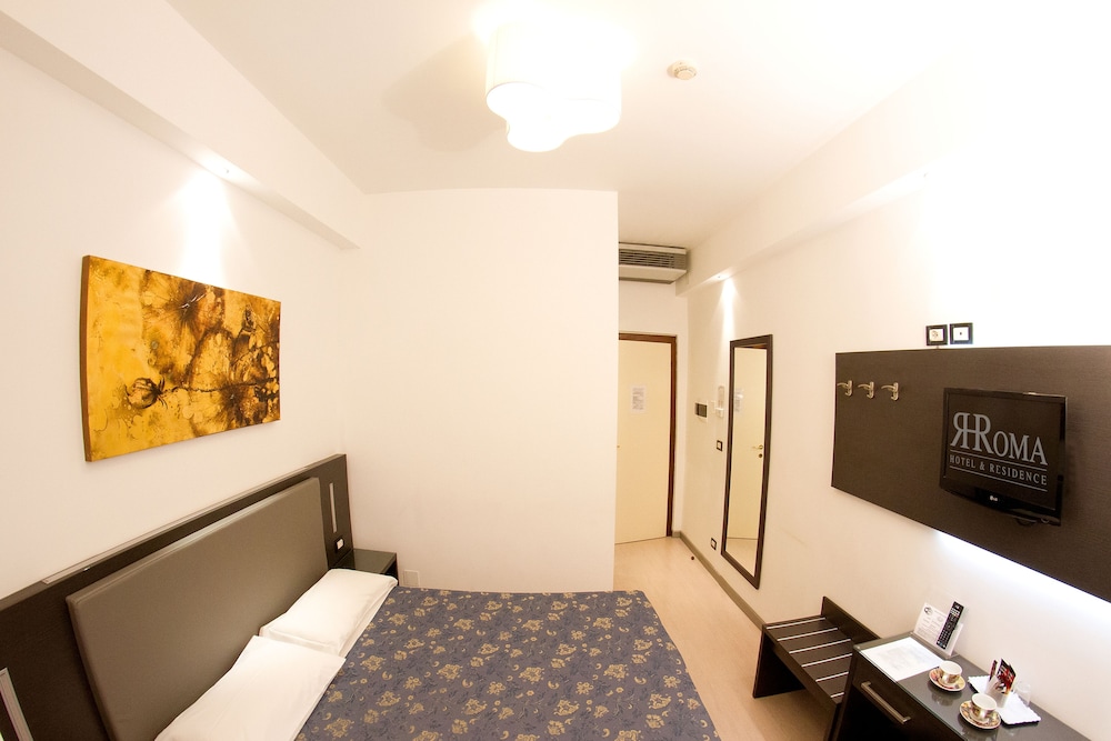 Roma Hotel 54/67