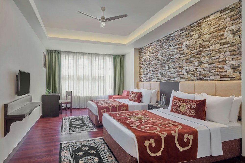 The Fern Denzong Hotel and Spa Gangtok 18/38