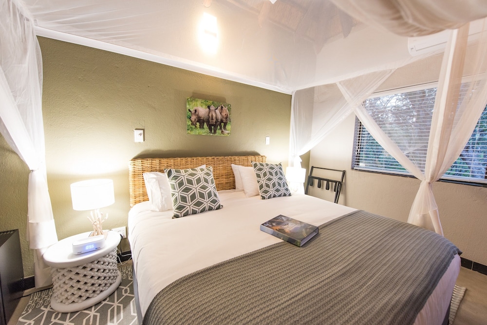 Bushbaby River Lodge 17/59
