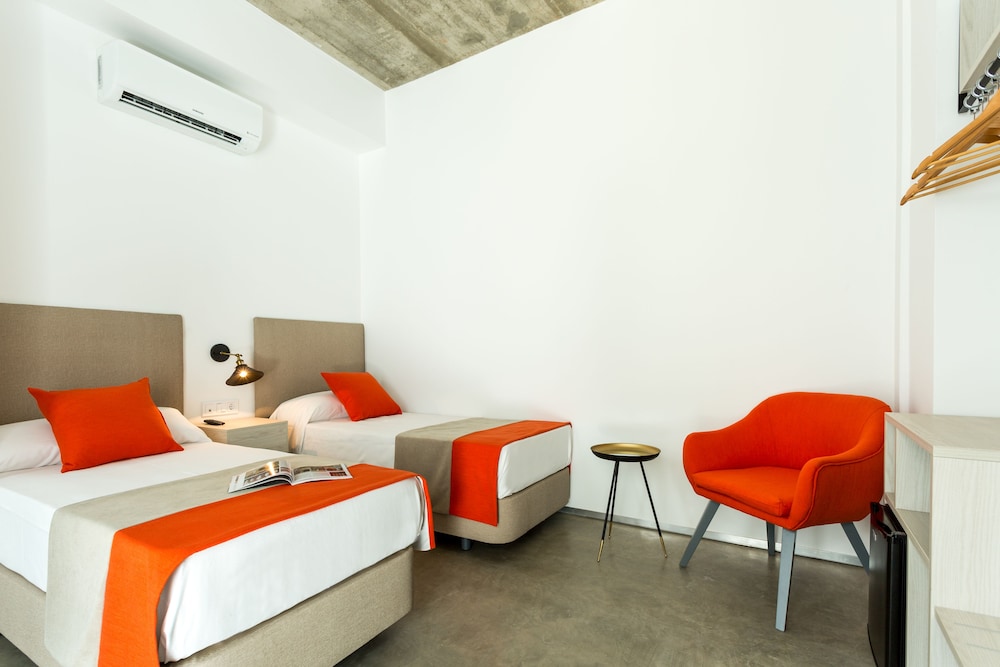 La Puerta de Palacio - Adults Only 10/34