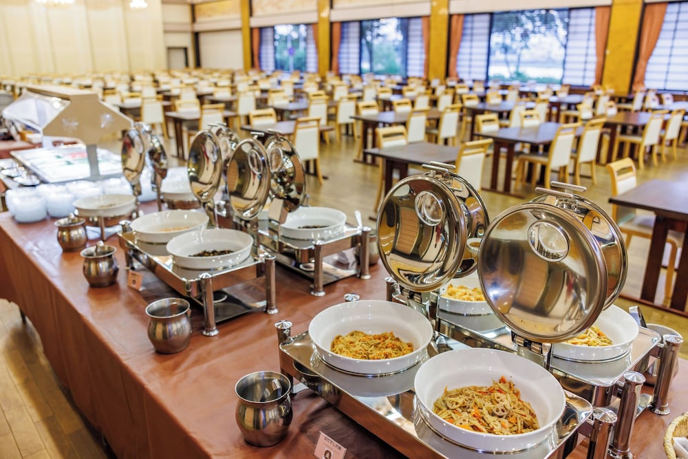 Biwako Grand Hotel 19/25