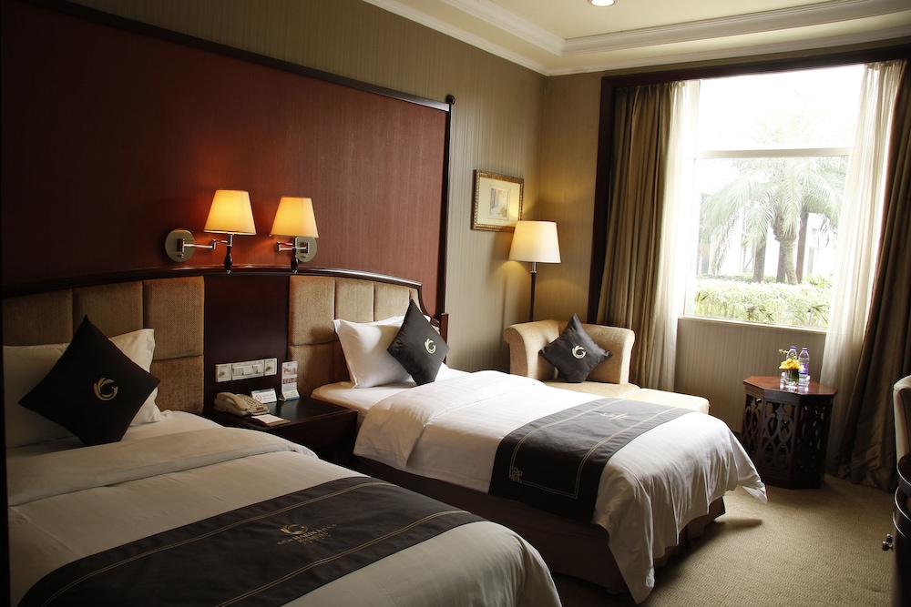 Royal Marina Plaza 28/60