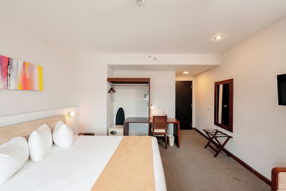 Hotel Hex 18/74