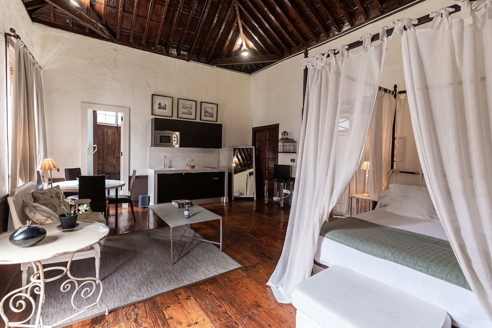 ISLA BAJA SUITES 37/72