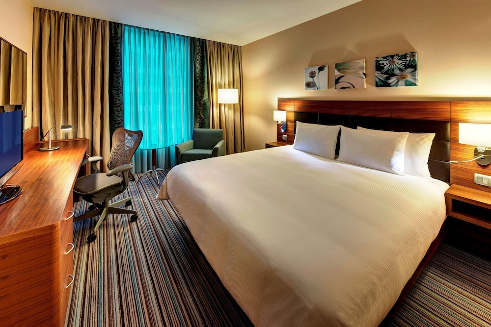 Hilton Garden Inn Hong Kong Mongkok 13/43