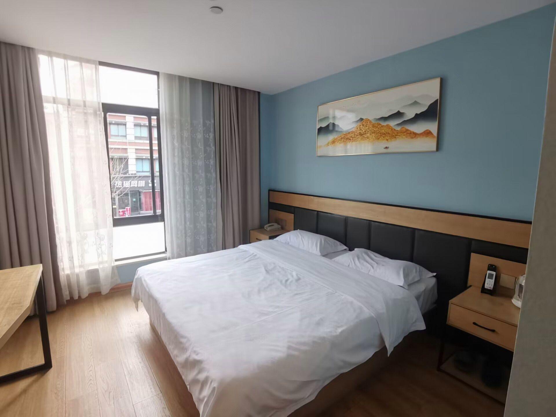 Shell Shanghai Chedun Yingshi City Yingshi Road Hotel 9/23
