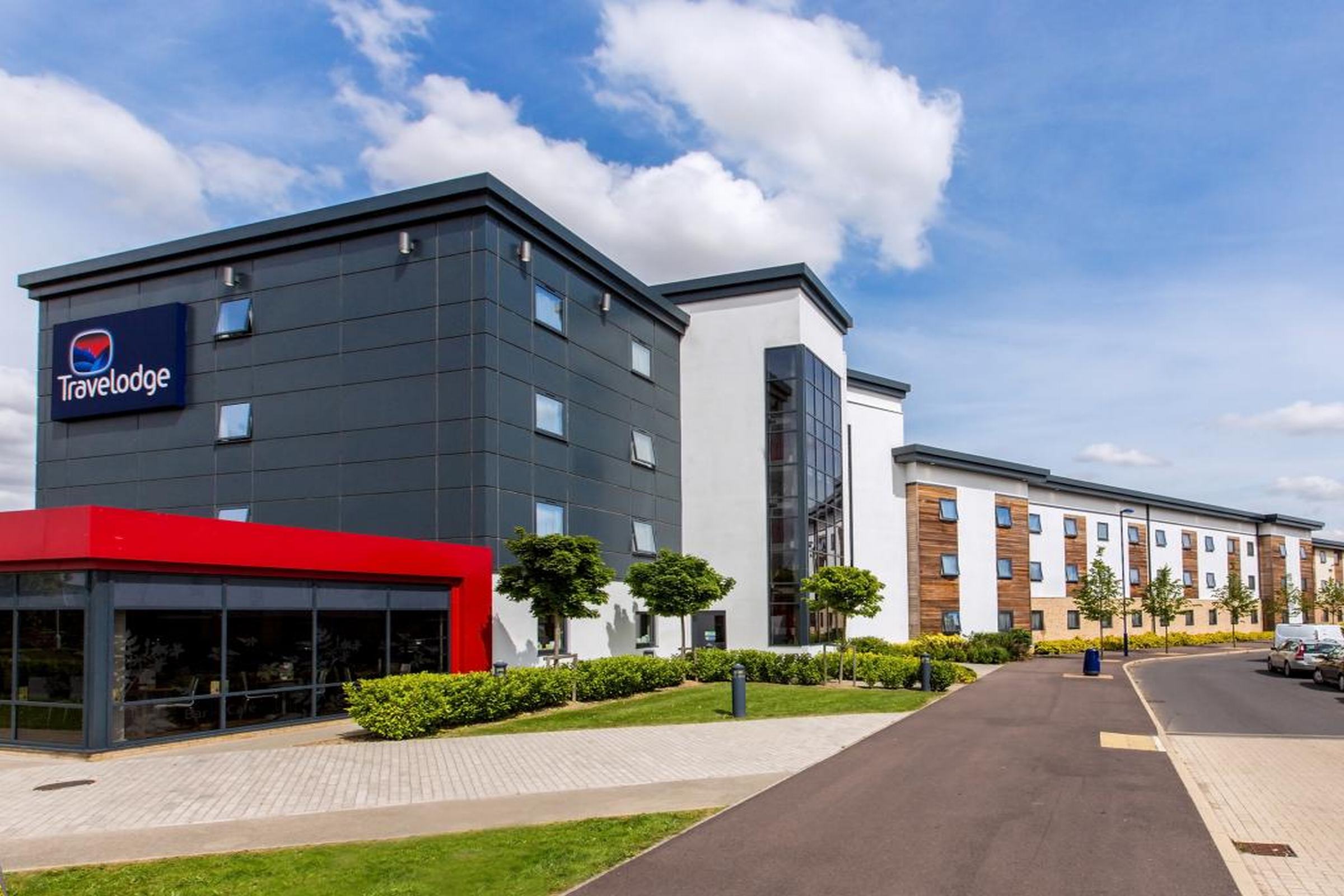 Travelodge Cambridge Orchard Park 6/30
