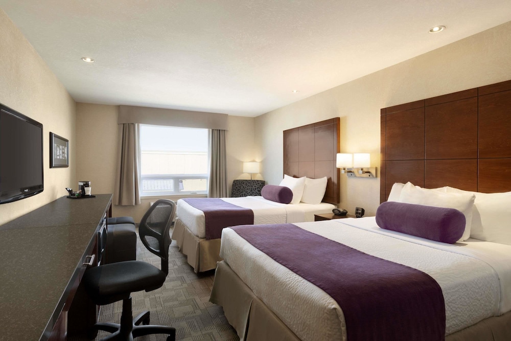 Days Inn by Wyndham Regina Airport West 14/53