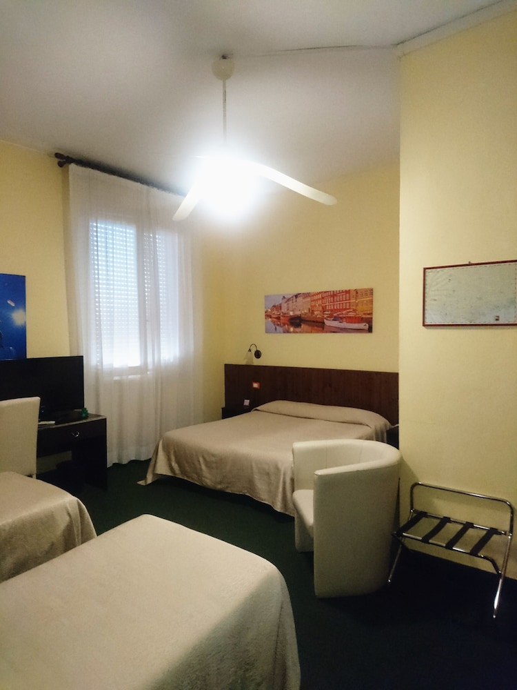 Giappone Inn Parking Hotel 14/39