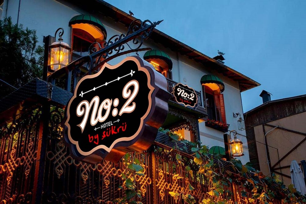 No2 Hotel By Sukru Buyukada 1/42