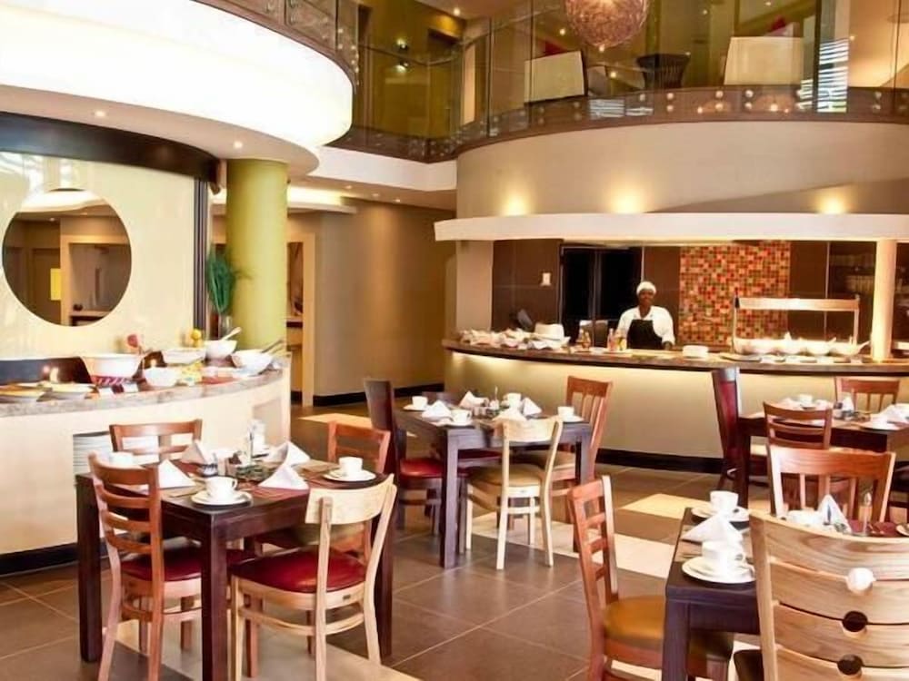 Umfolozi Hotel 13/22