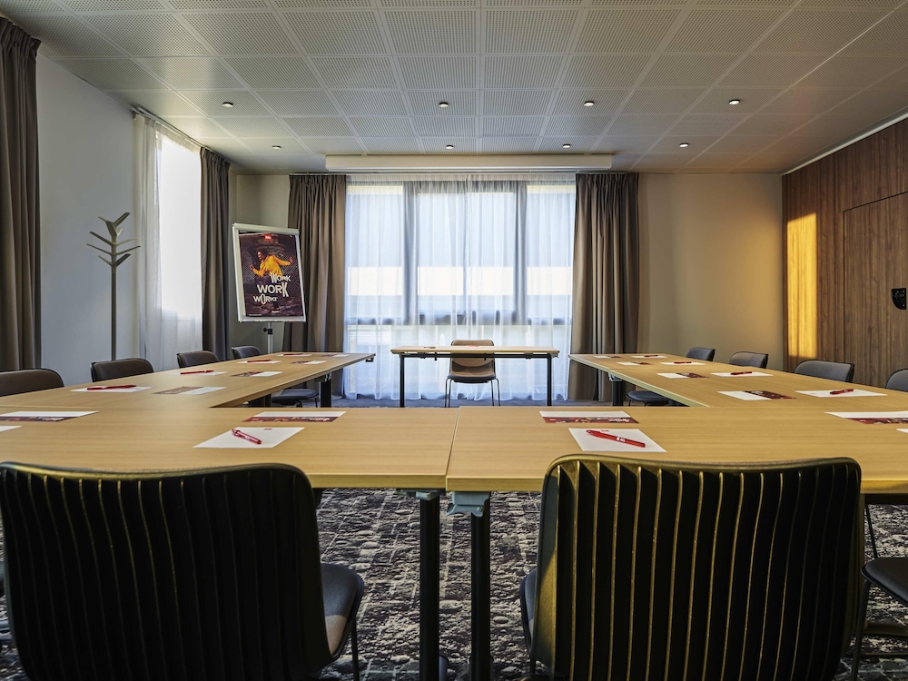 ibis Montlhery Paris Sud 60/68