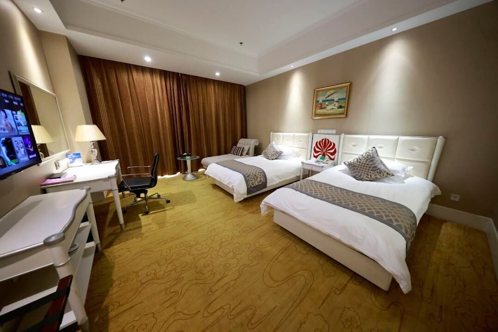 Nanjing Suning Universal Hotel 8/38