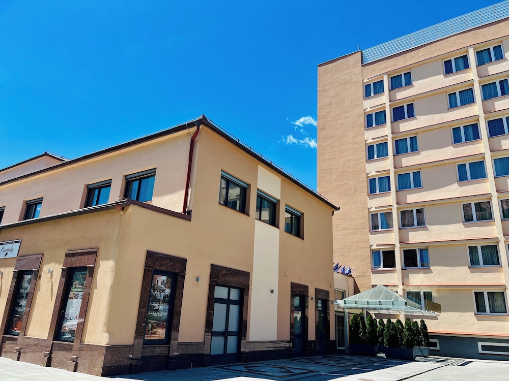 Hotel Piramida 4/51