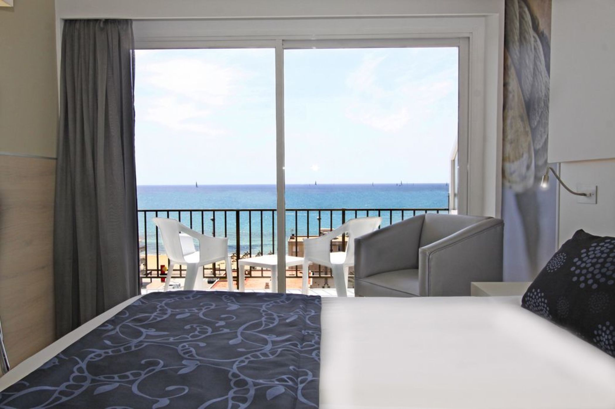 Double room Single use Sea View