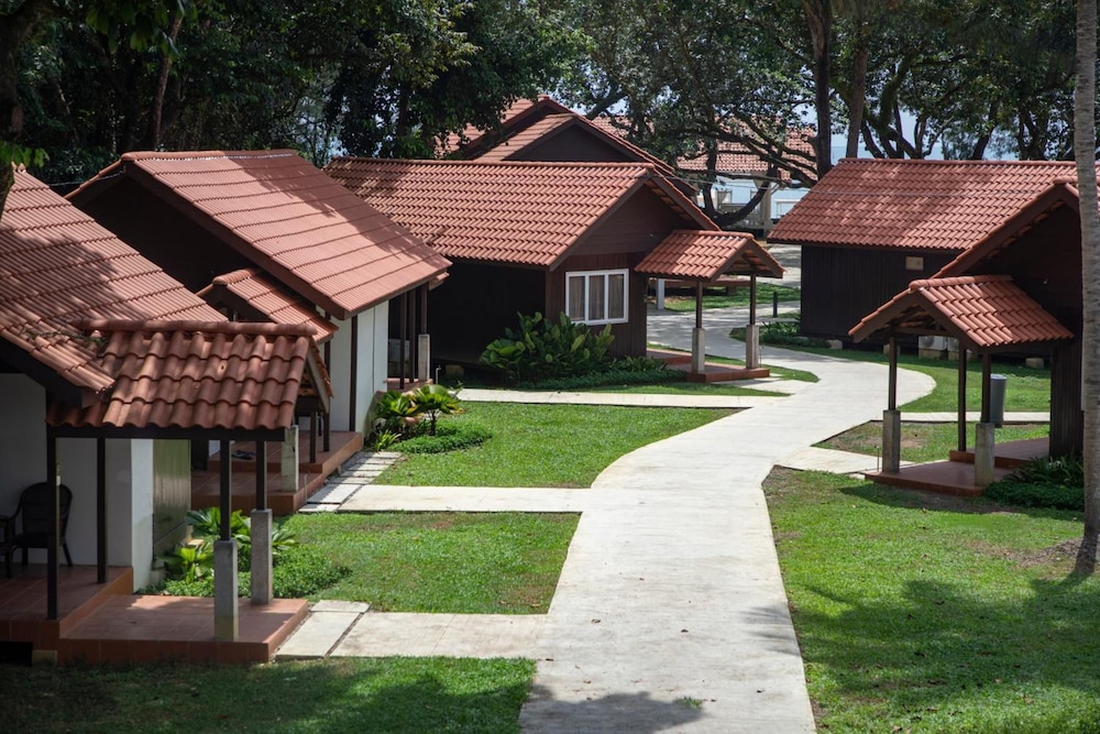 Adena Beach Resort 69/74