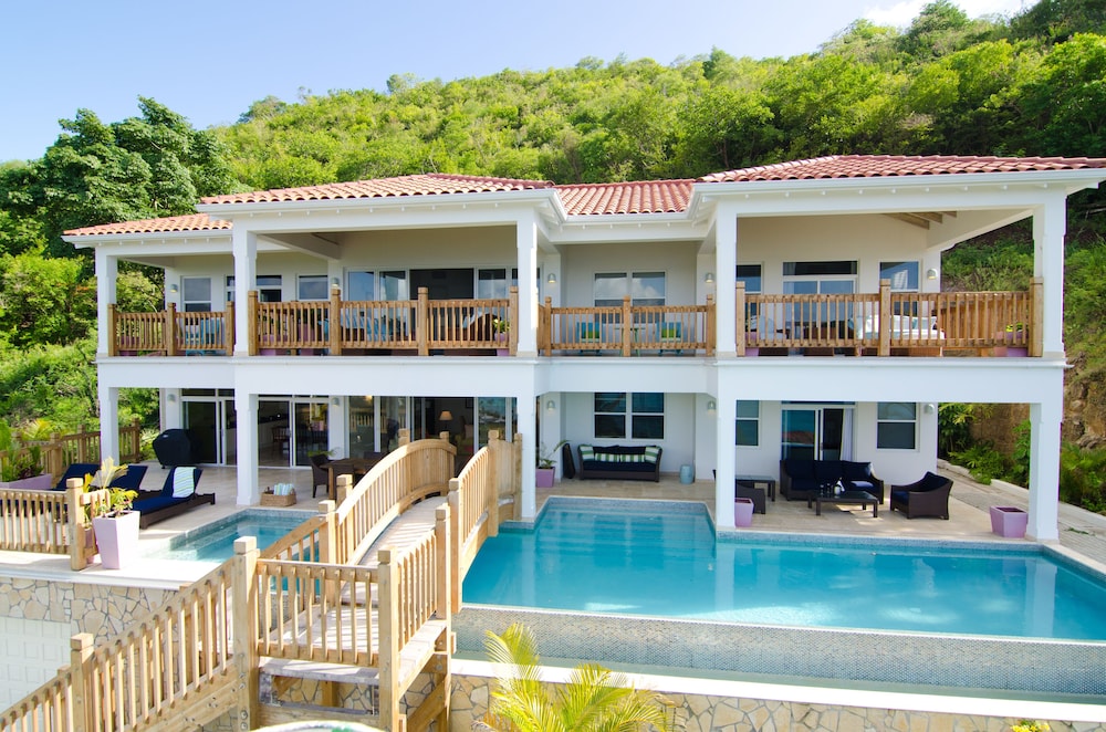 MOUNT CINNAMON GRENADA 1/50