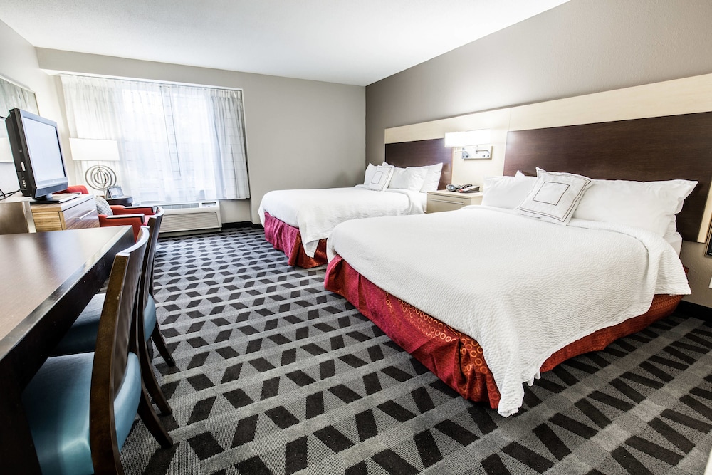 TownePlace Suites Laconia Gilford 13/33