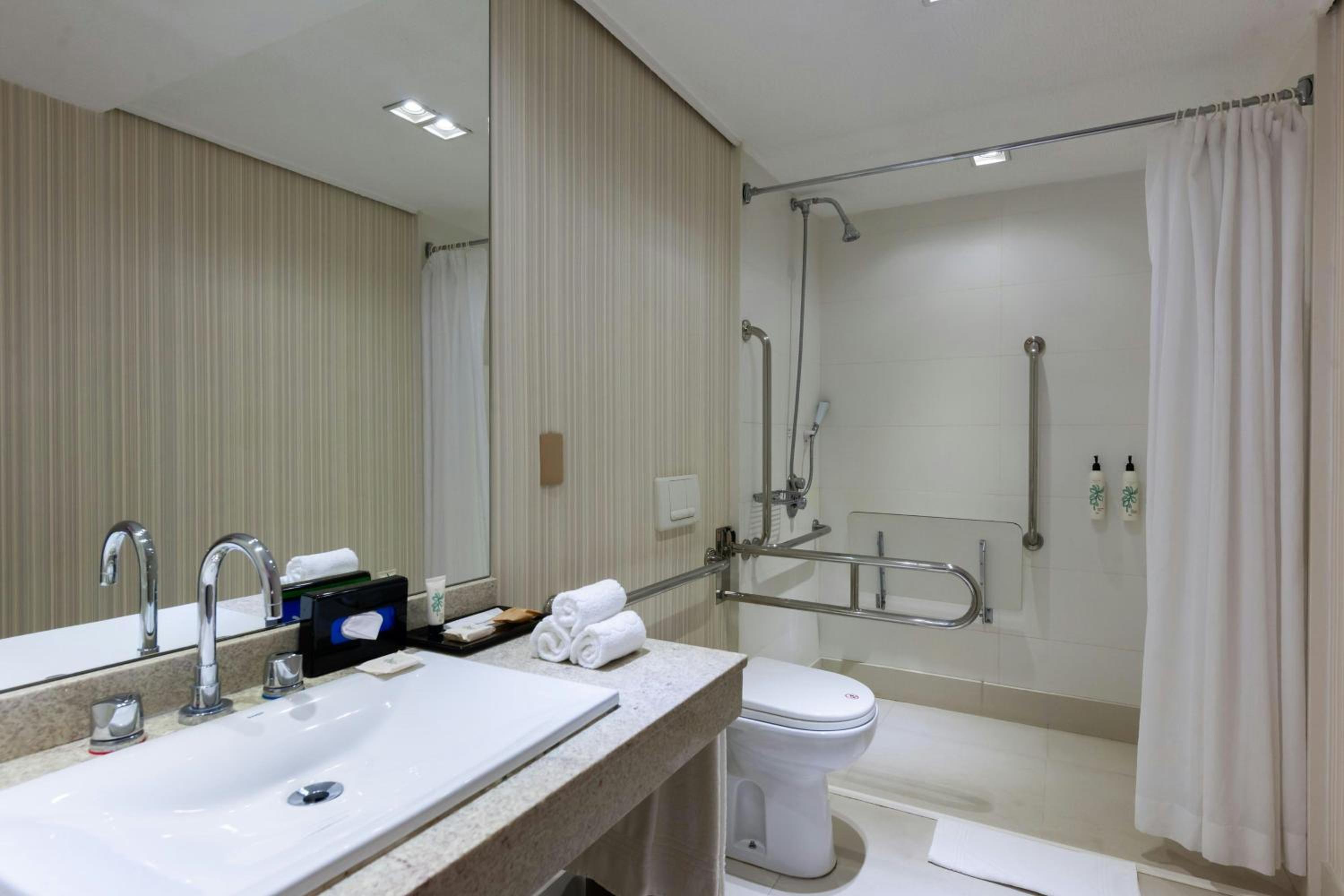 غرفة ديلوكس بسرير كينج، Sao Paulo Airport Marriott Hotel 10/10