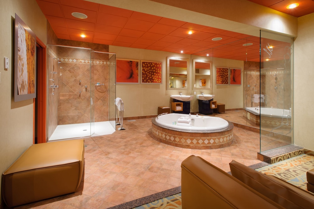 Le Chabrol Hotel Suites 8/72