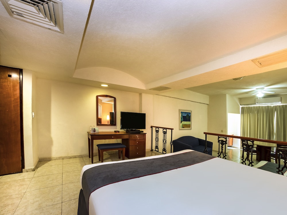 Casabella Art/Boutique Hotel 10/70