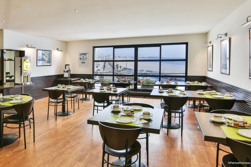 Kyriad Prestige Les Sables D Olonne Plage Centre Des Congres 48/65