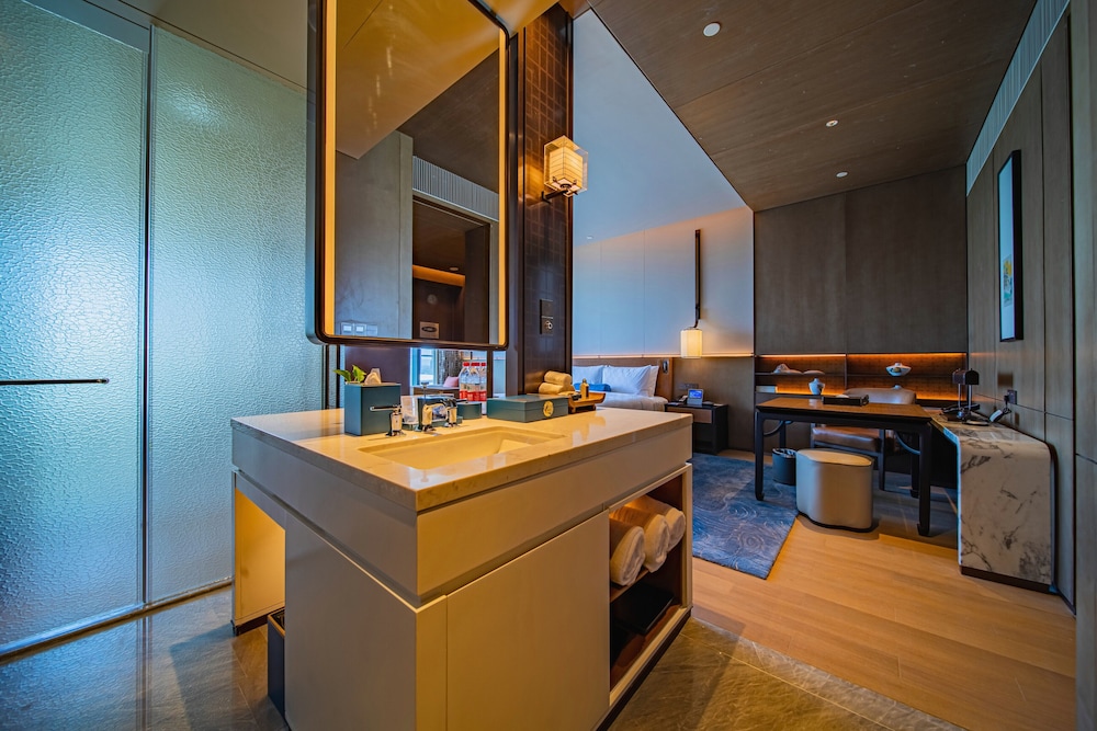 Hualuxe Hotels And Resorts Nanjing Yangtze River 7/50