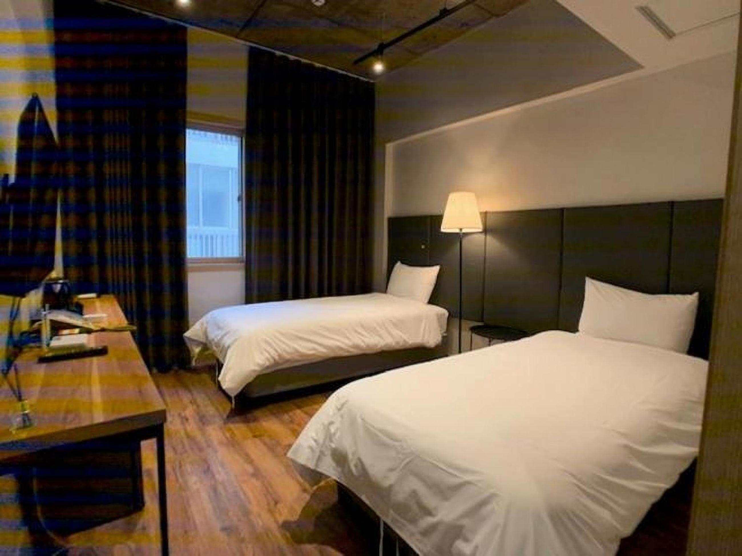 Renaissance Hotel - Hostel 14/23
